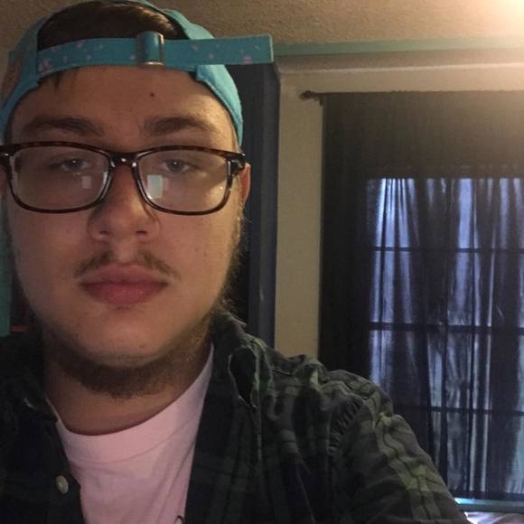 Meet your Posher, Zach - Picture 1 of 1